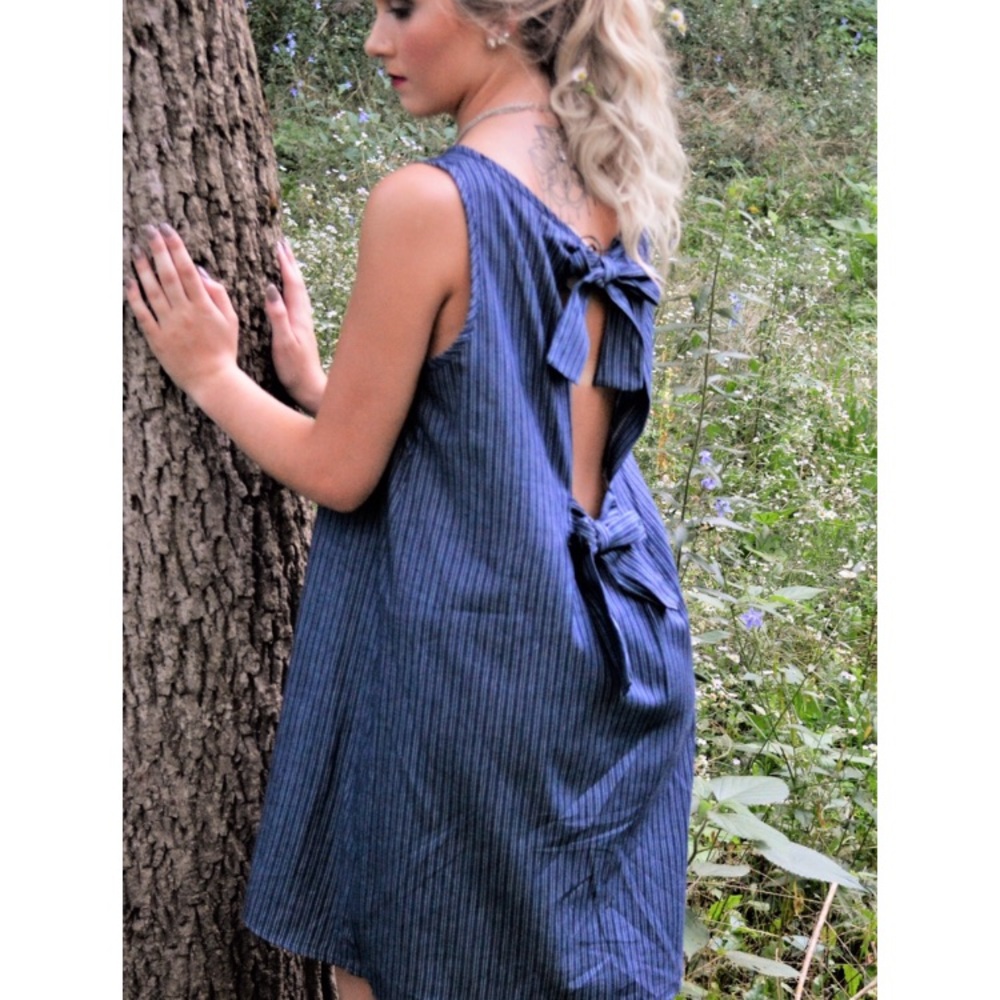 Blue striped bow open back dress